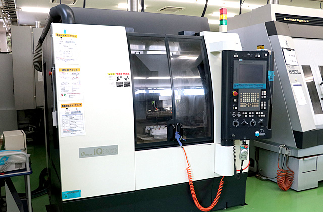 High-Speed Linear Machining Centers IQ300